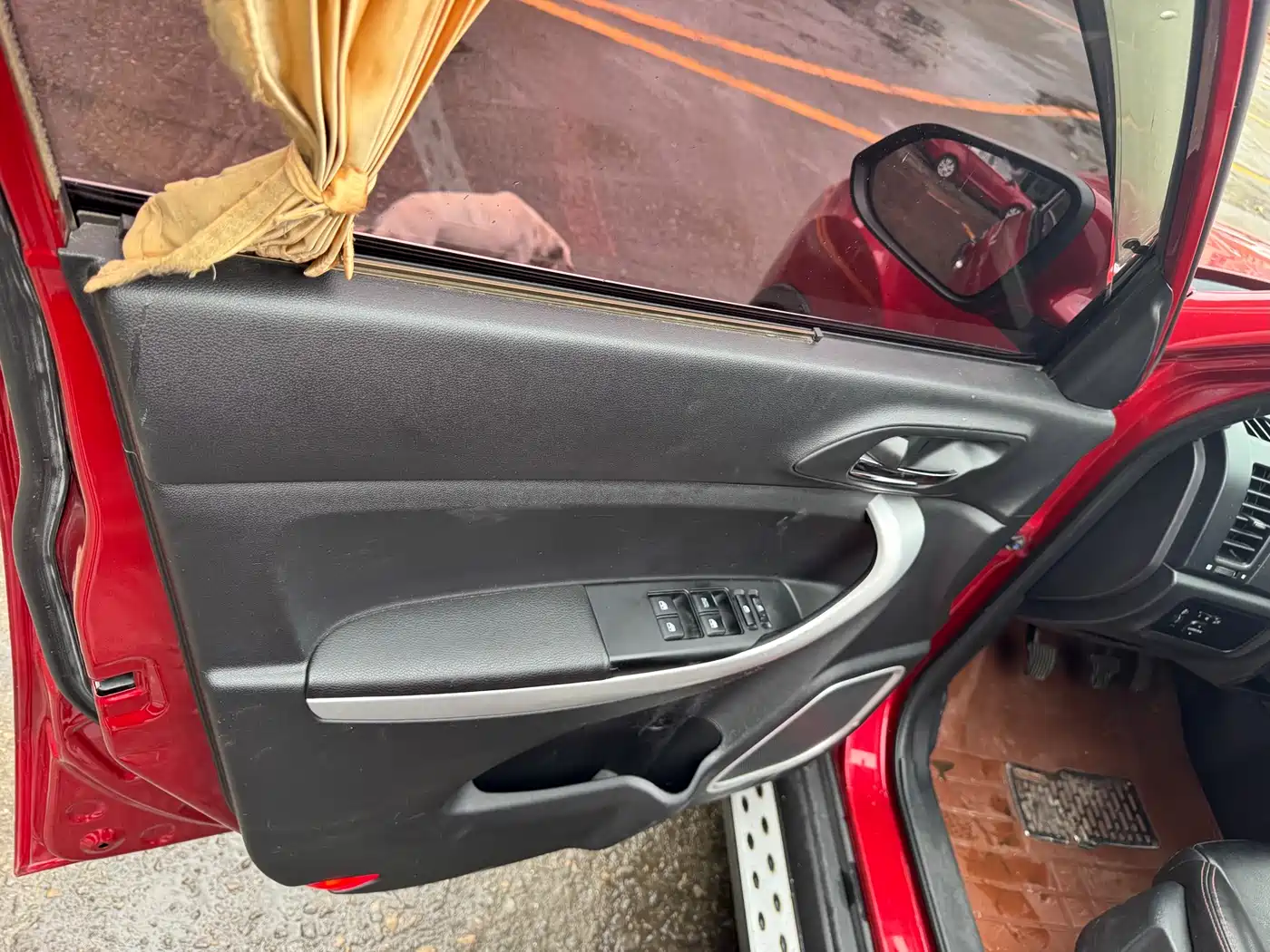 Photo 10 - Changan CS35