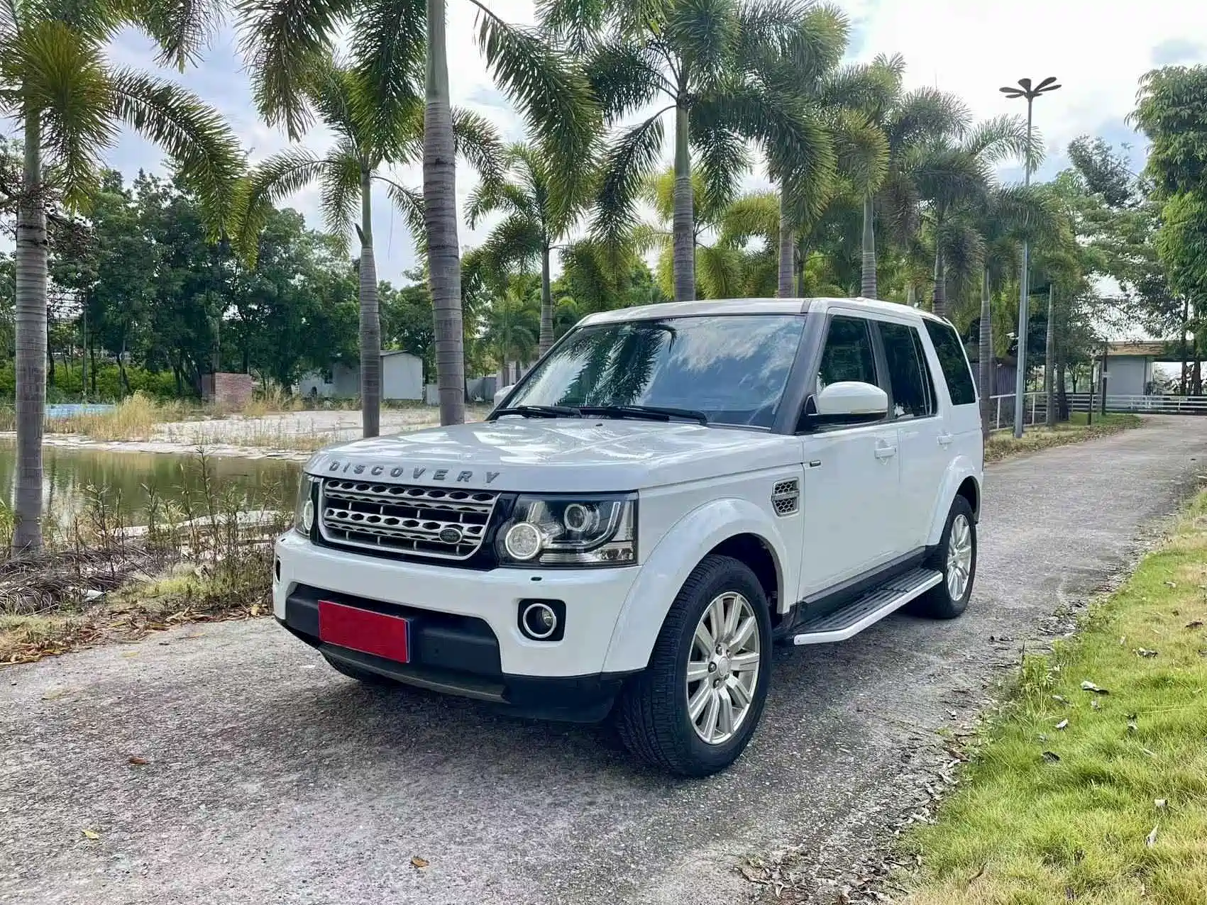 Фото 1 - Land Rover Discovery
