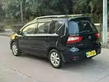 Photo 9 - Nissan Livina