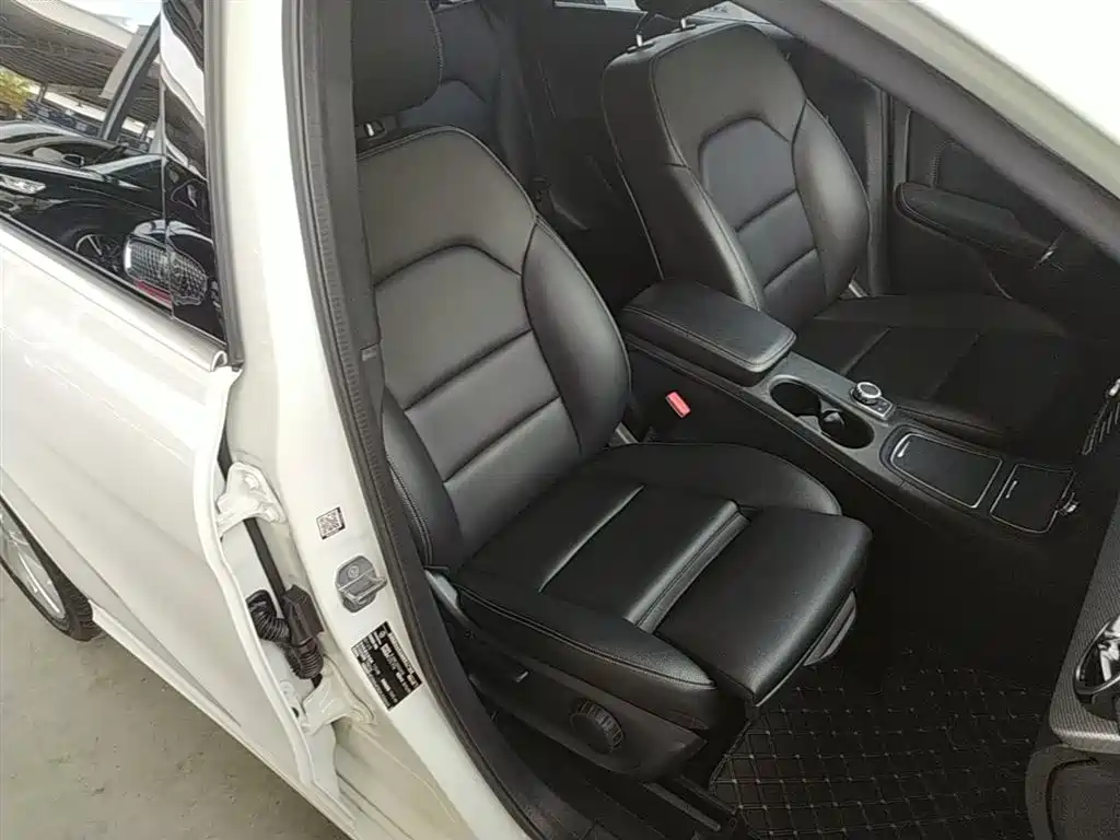 Mercedes-Benz B-Class 2019 B 200 Dynamic фото 25