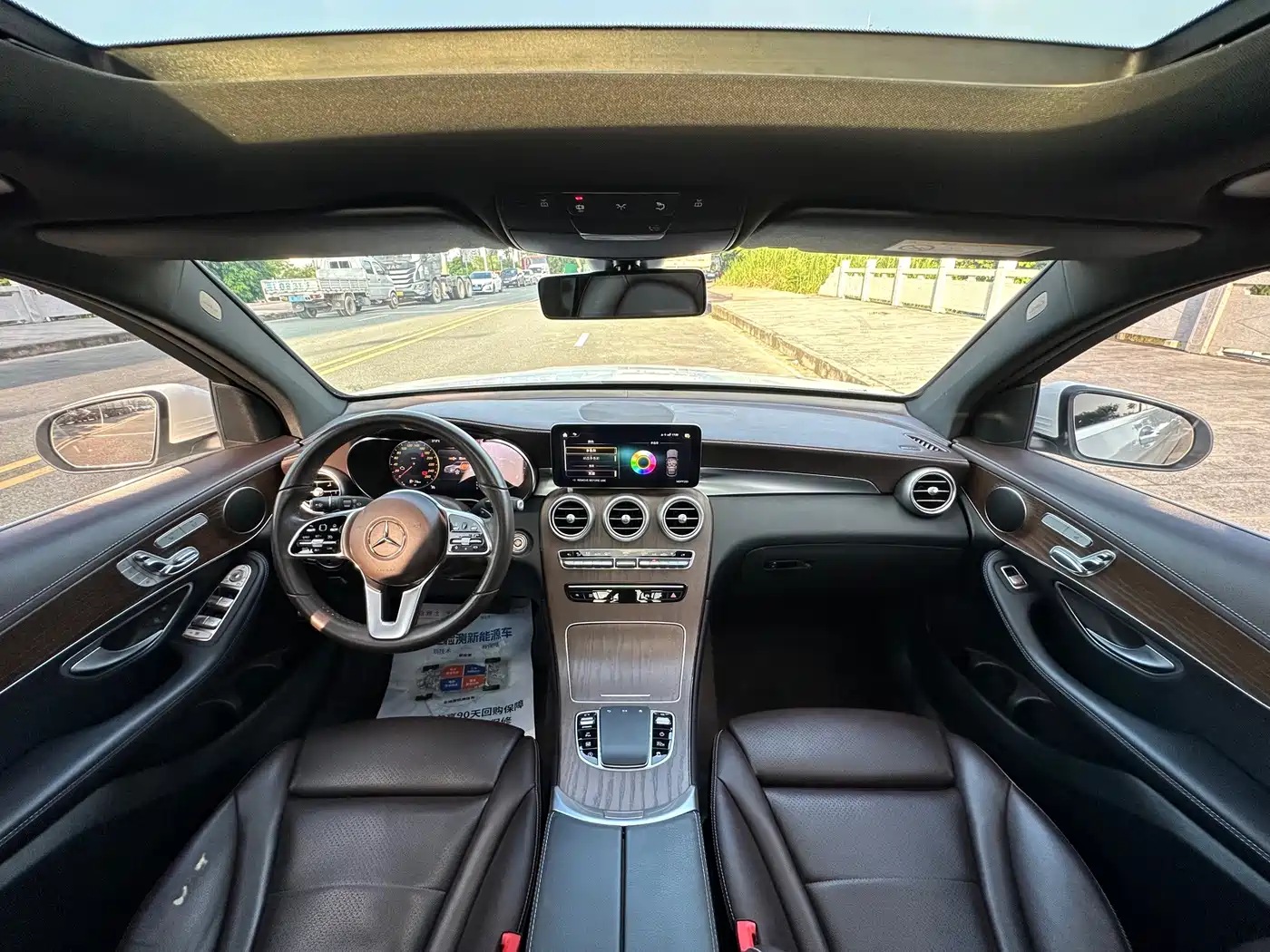 Фото 5 - Mercedes-Benz GLC