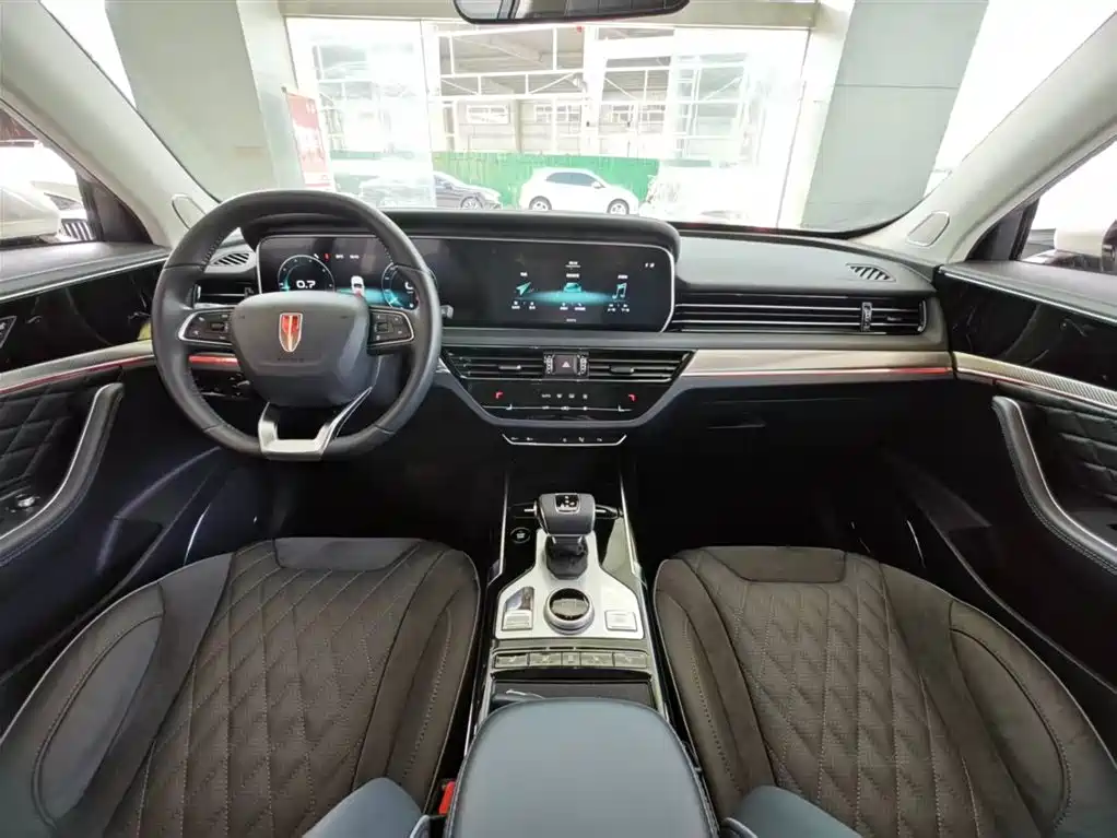 Hongqi HS5 2019 2.0T Smart Connect Enjoy Edition фото 4
