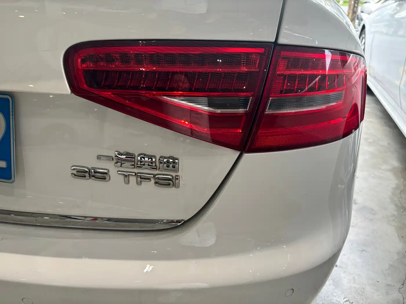 Audi A4L 2013 35 TFSI Automatic Standard фото 15