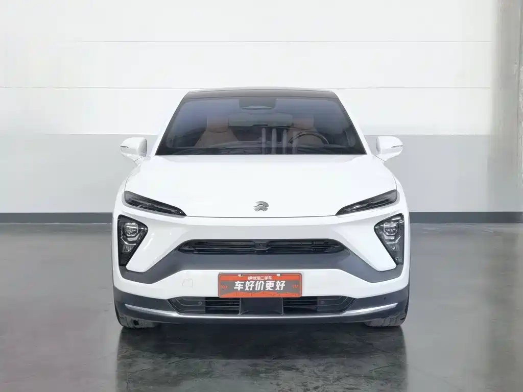 Фото 3 - NIO EC6