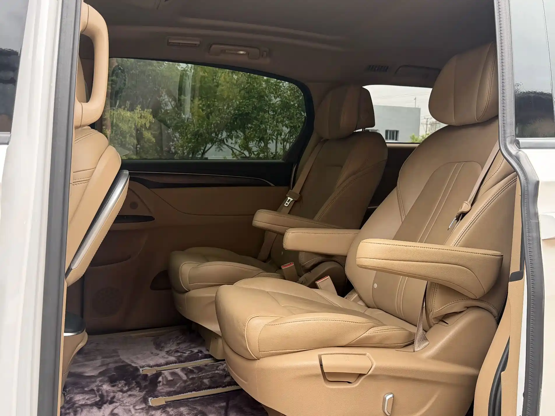 Фото 6 - Buick GL8