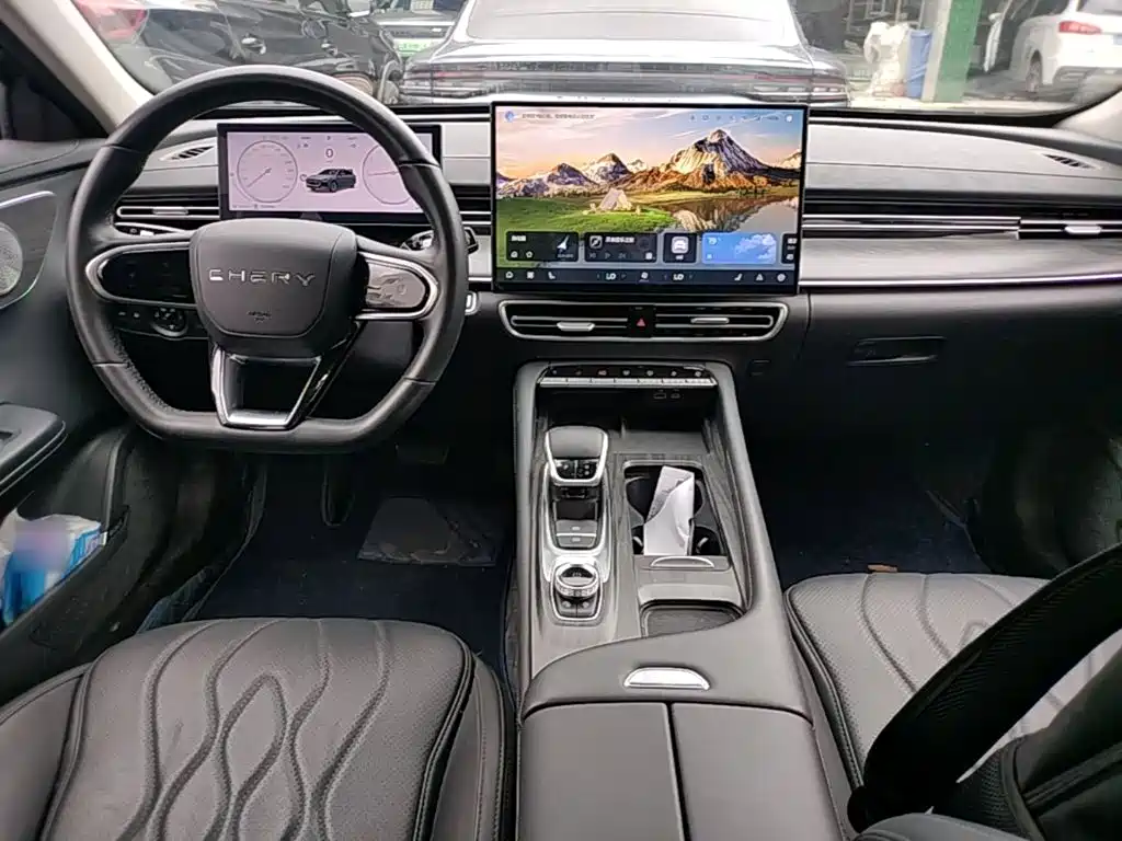 Chery Arrizo 8 PRO 2025 2025 Pro 1.6T Luxury Model+