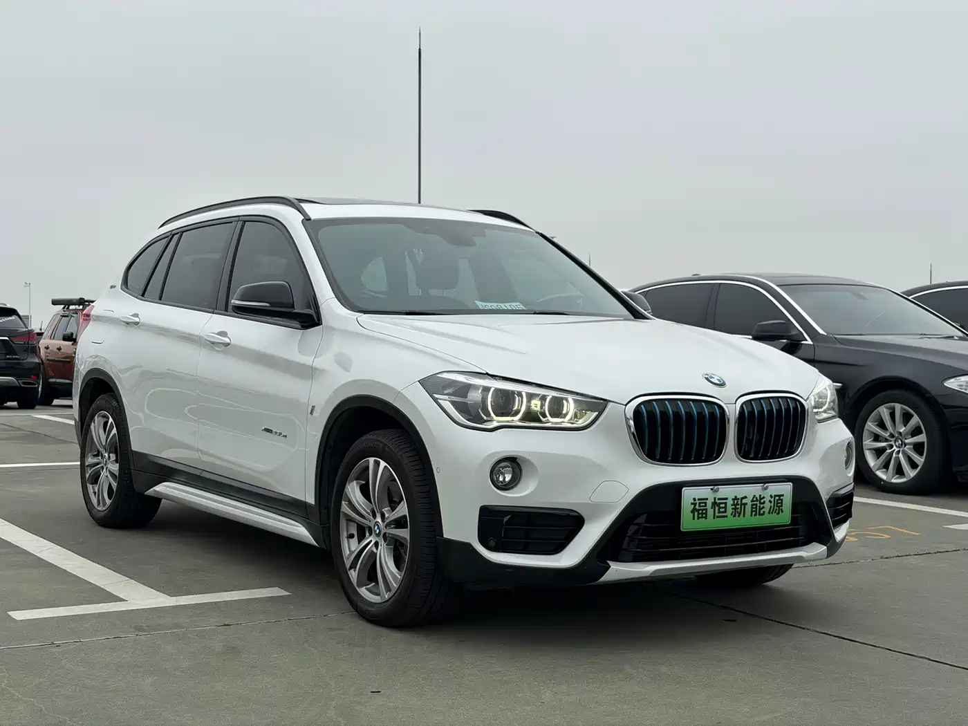 BMW X1 New Energy 2018 xDrive25Le Luxury Model фото 3