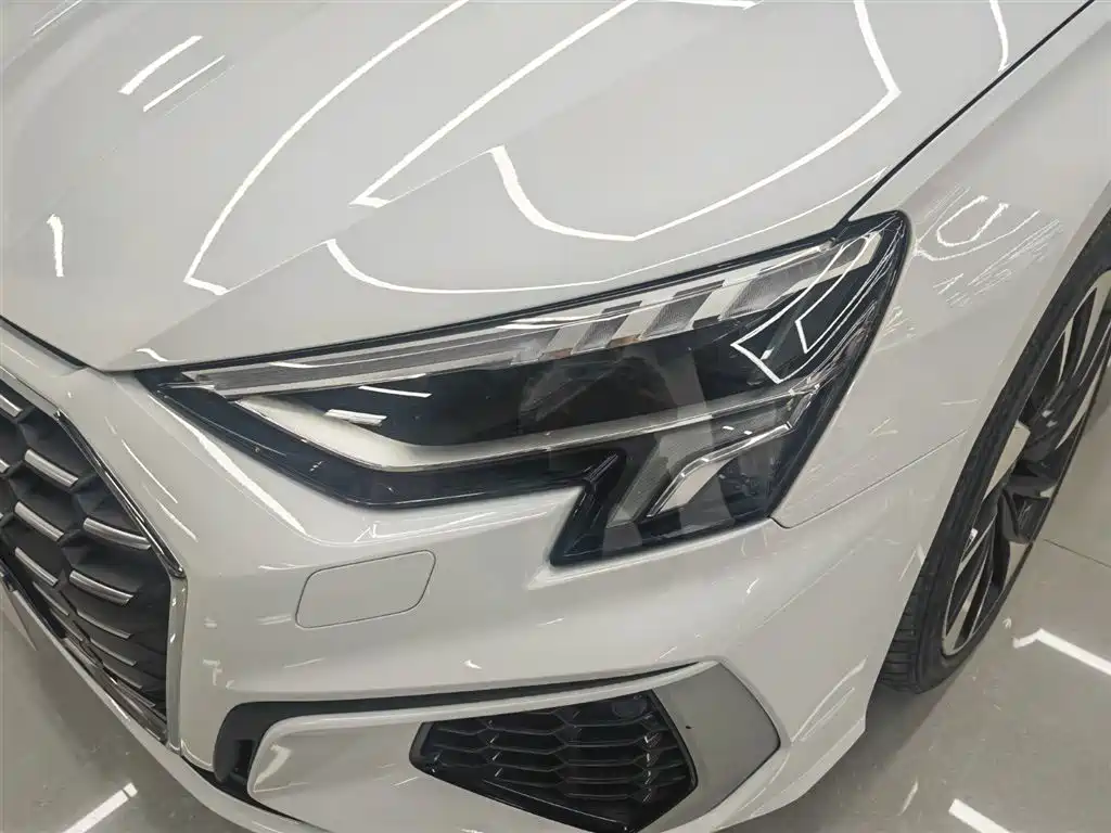 Фото 16 - Audi A3
