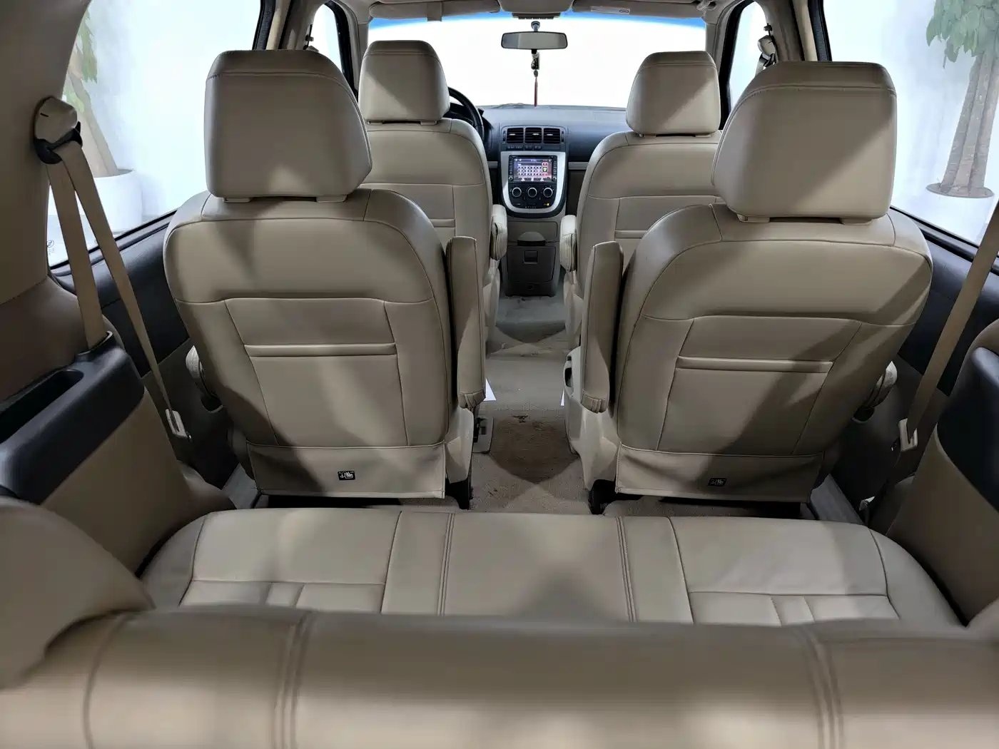 Фото 32 - Buick GL8