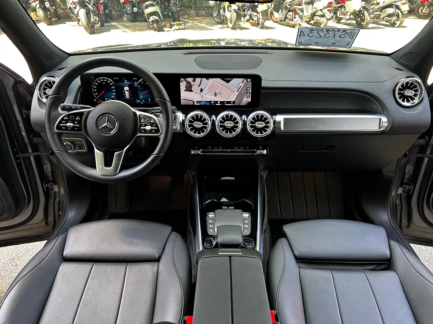 Mercedes-Benz GLB 2023 GLB 220 4MATIC фото 10