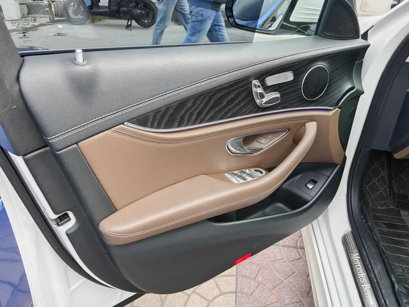 Mercedes-Benz E-Class 2018 Facelift E 200 L Sport фото 4