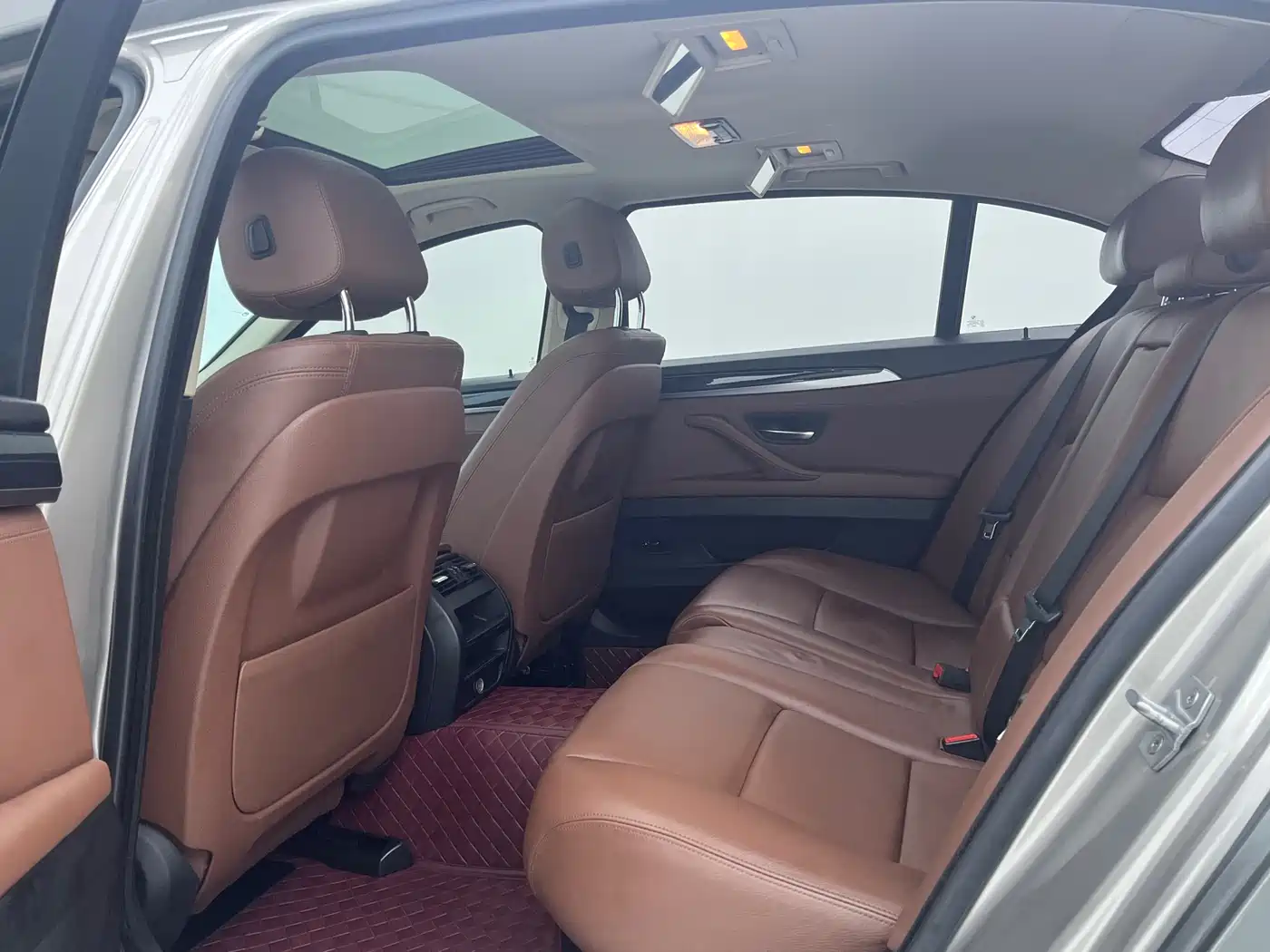 BMW 5 Series 2017 520Li Classic Edition фото 12