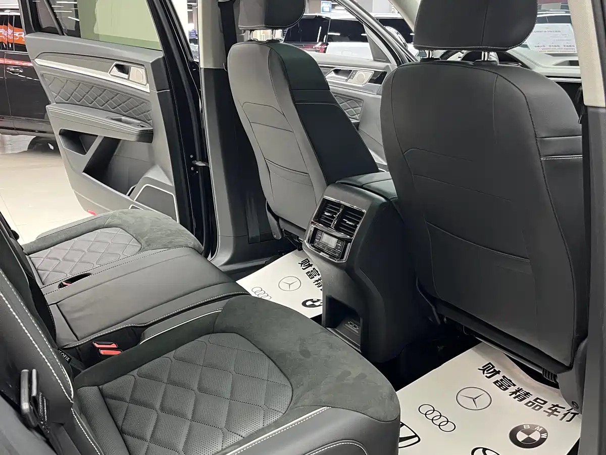 Volkswagen Teramont 2019 Model Teramont X 380TSI 4WD Prestige Luxury Edition фото 11