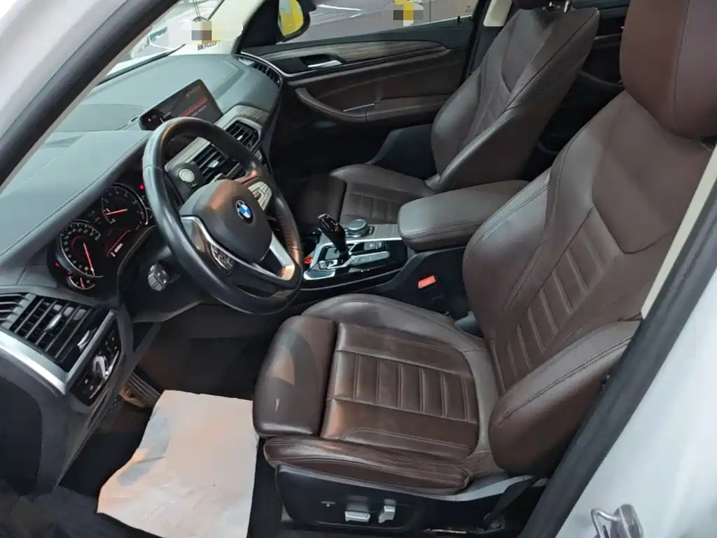 BMW X3 2018 2018 xDrive28i Luxury Package China VI