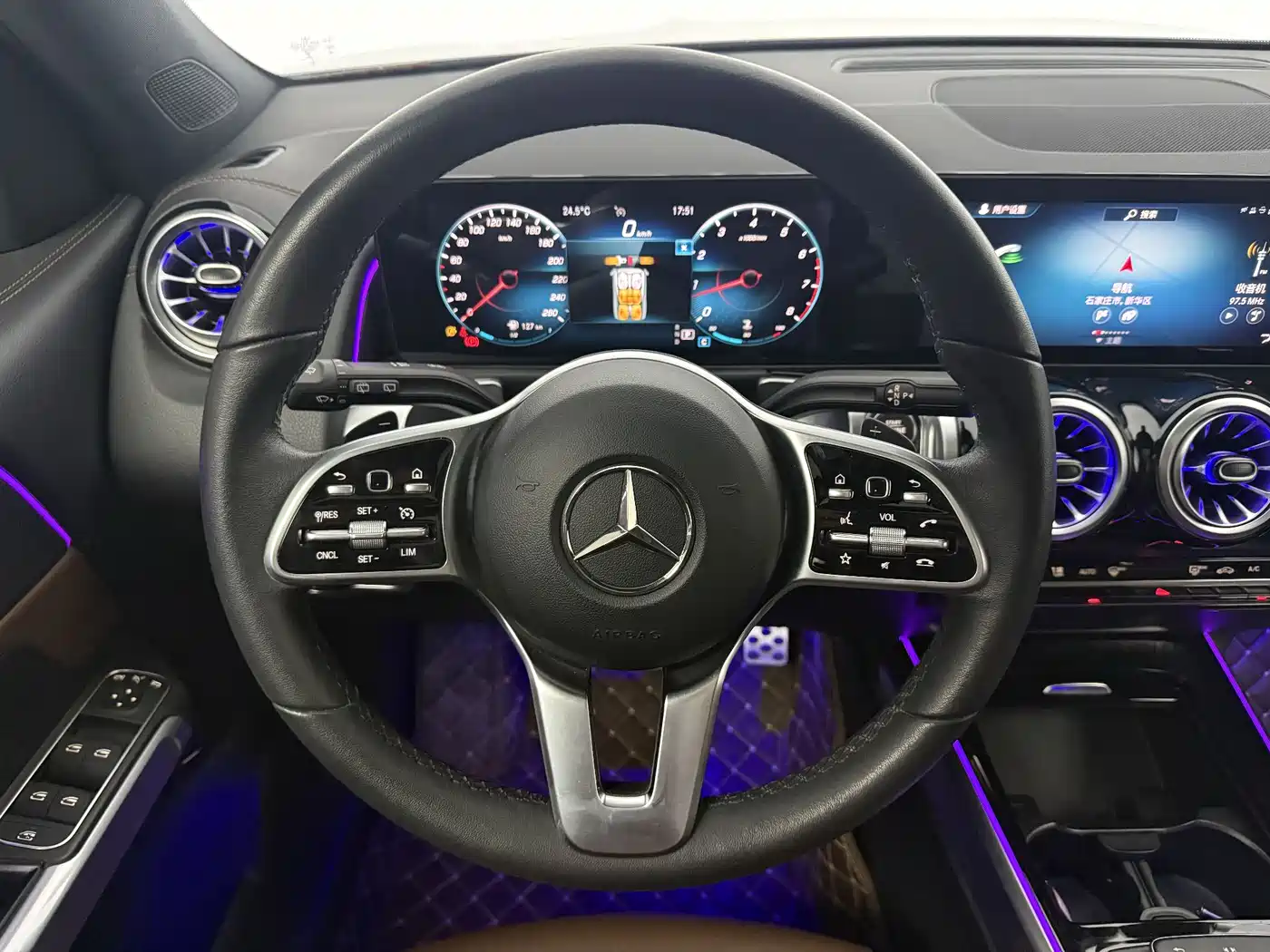 Mercedes-Benz GLB 2022 GLB 220 4MATIC фото 11