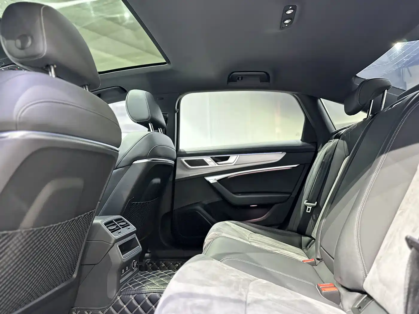 Audi A6L 2024 40 TFSI Luxury Dynamic фото 10