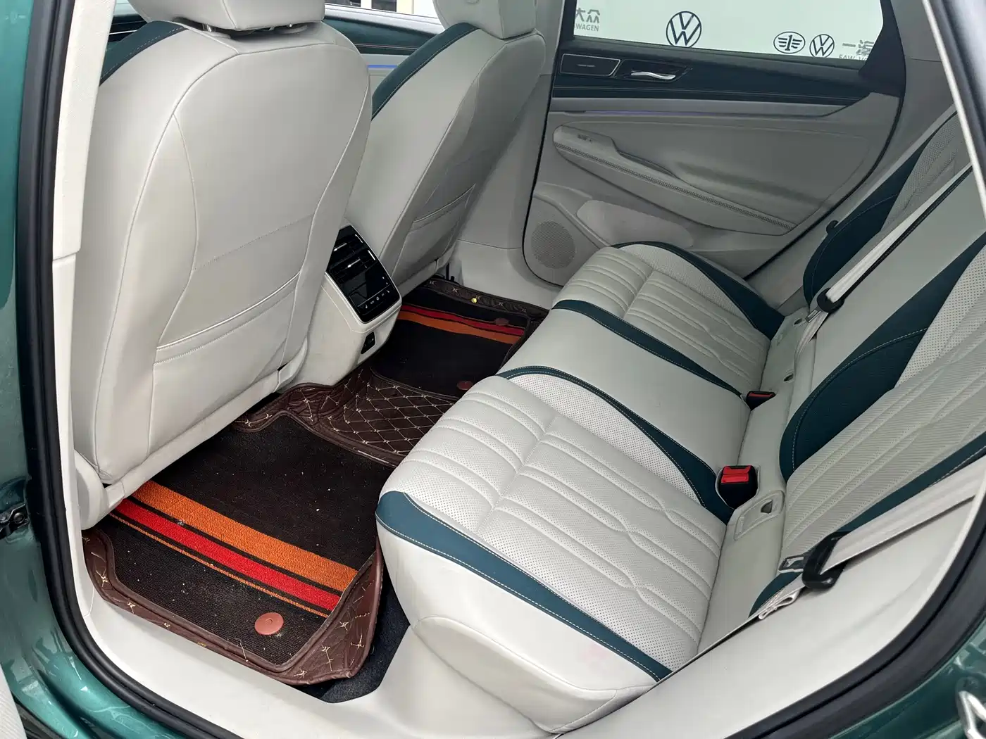 VOLKSWAGEN ID.7 VIZZION