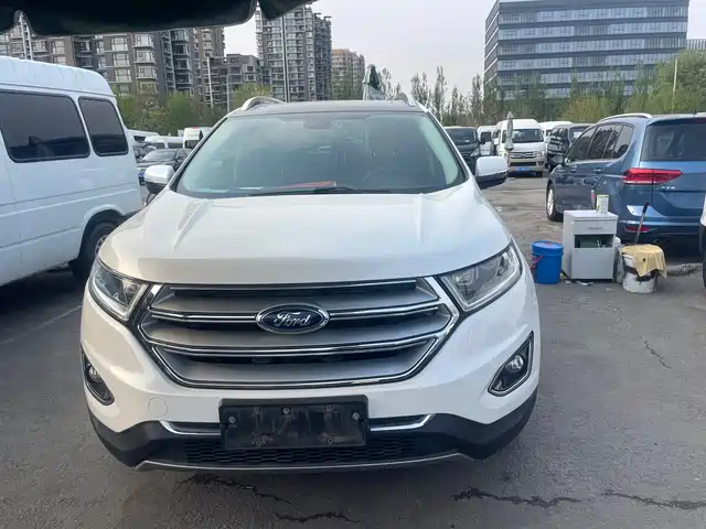 Ford Edge 2018 EcoBoost 245 FWD Luxury 7-seater China V — фото 2