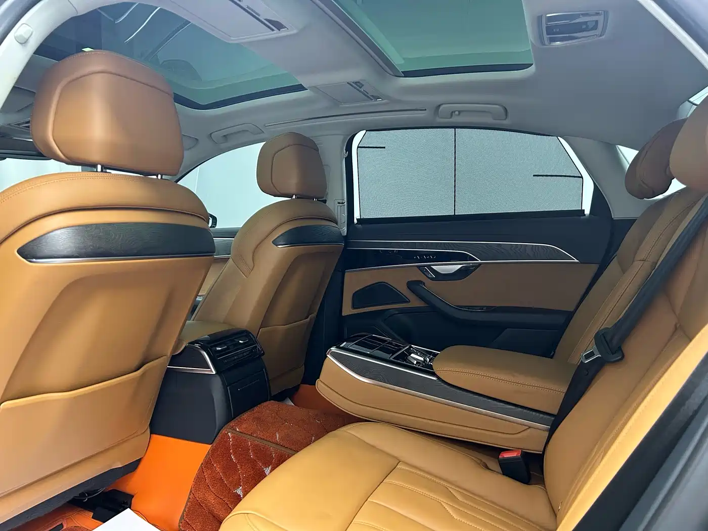 Audi A8 2023 A8L 45 TFSI quattro Luxury фото 8