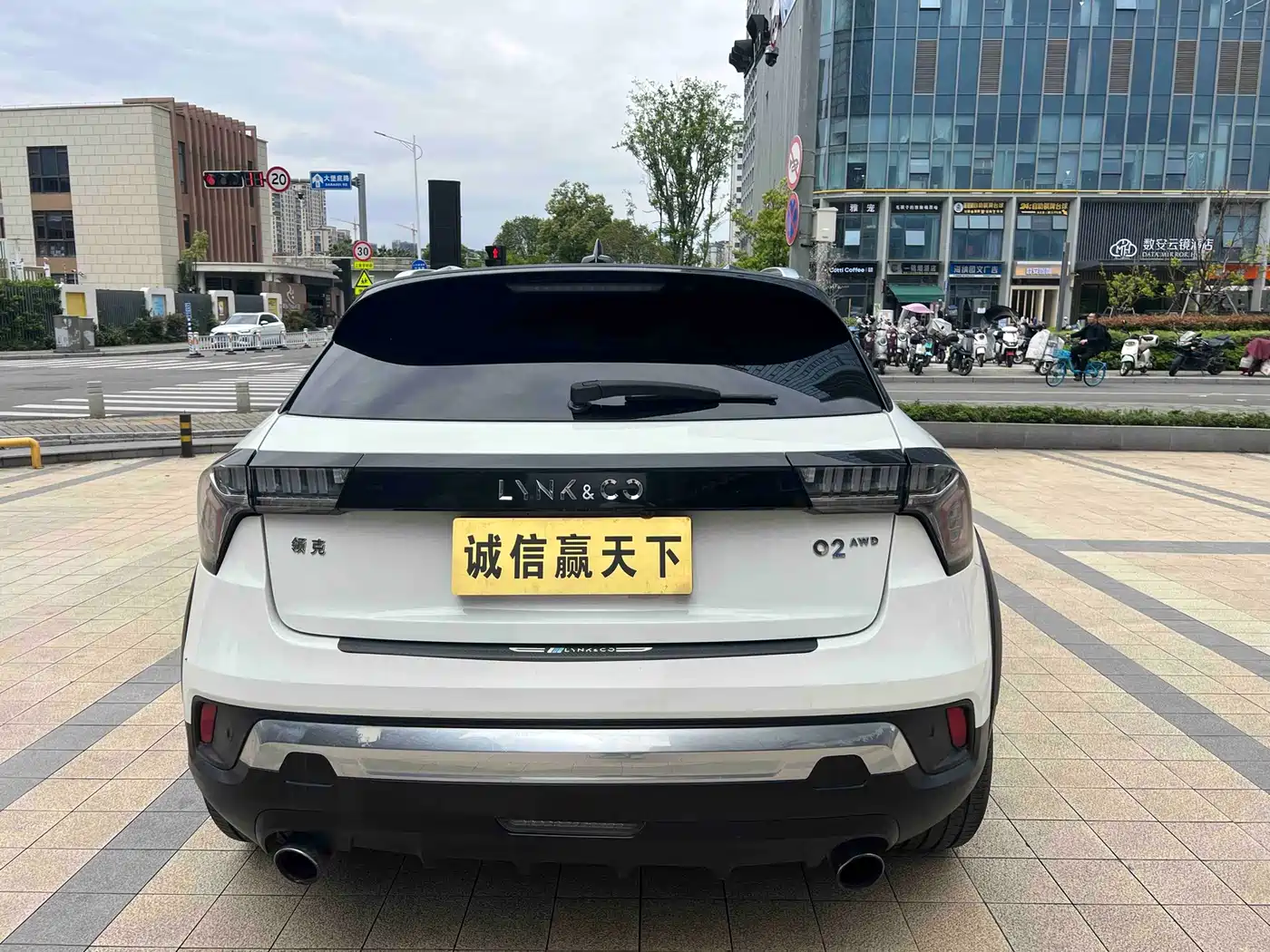 Lynk & Co 02 2018 2018 2.0T DCT AWD Pro Edition China V