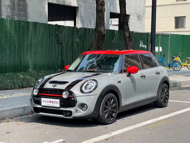 MINI 