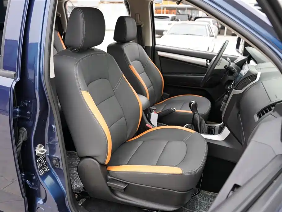 Isuzu Qingling T28 2026 2025 2.8T Diesel Manual 4WD Standard Long Wheelbase