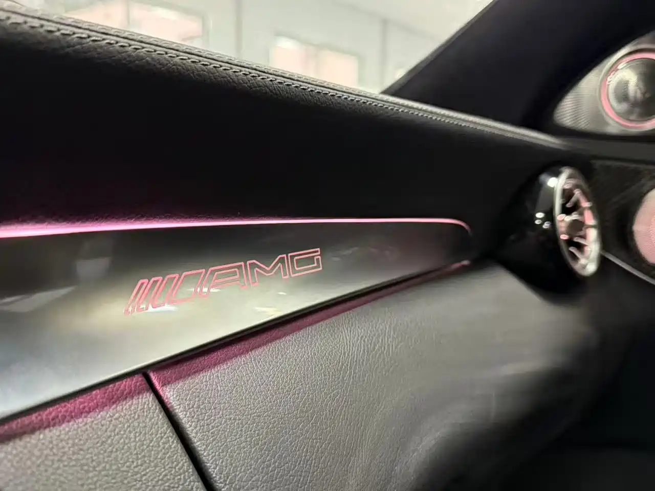 MERCEDES-BENZ C CLASS AMG