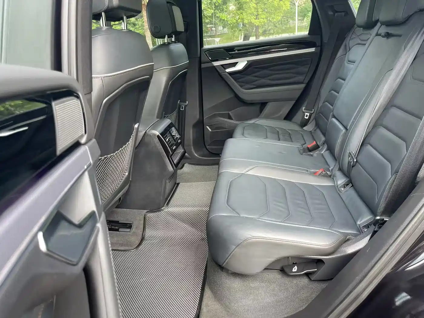 Photo 11 - Volkswagen Touareg