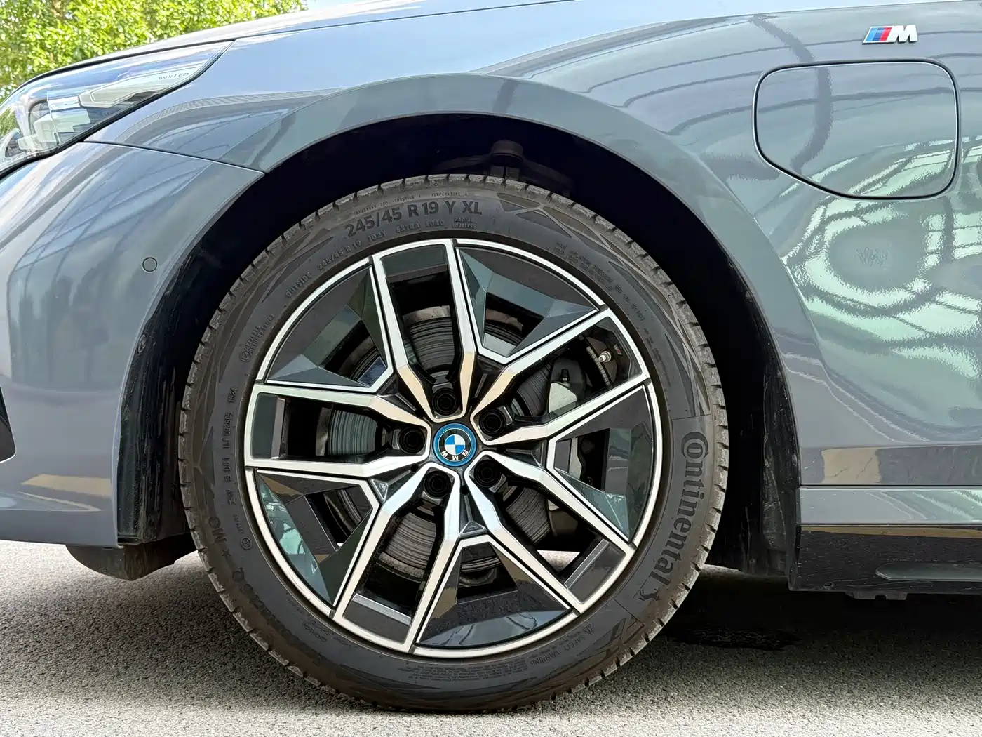 BMW i5 2024 2024 eDrive 35L Premium Model M Sport Package