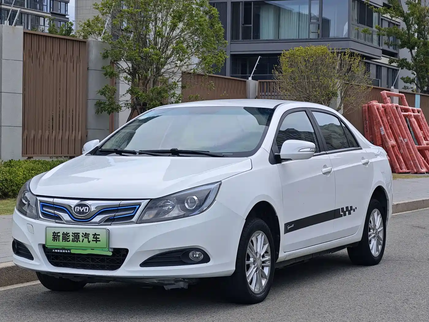2018 BYD e5