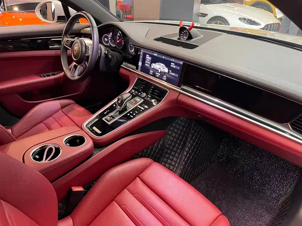 Porsche Panamera 2019 Panamera 2.9T фото 14