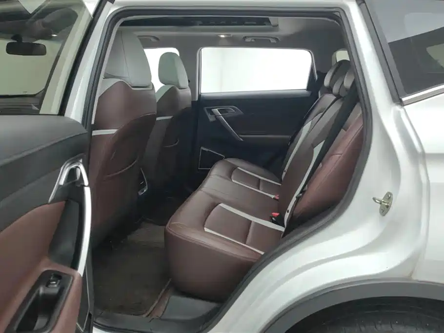 GEELY AUTOMOBILE BOYUE