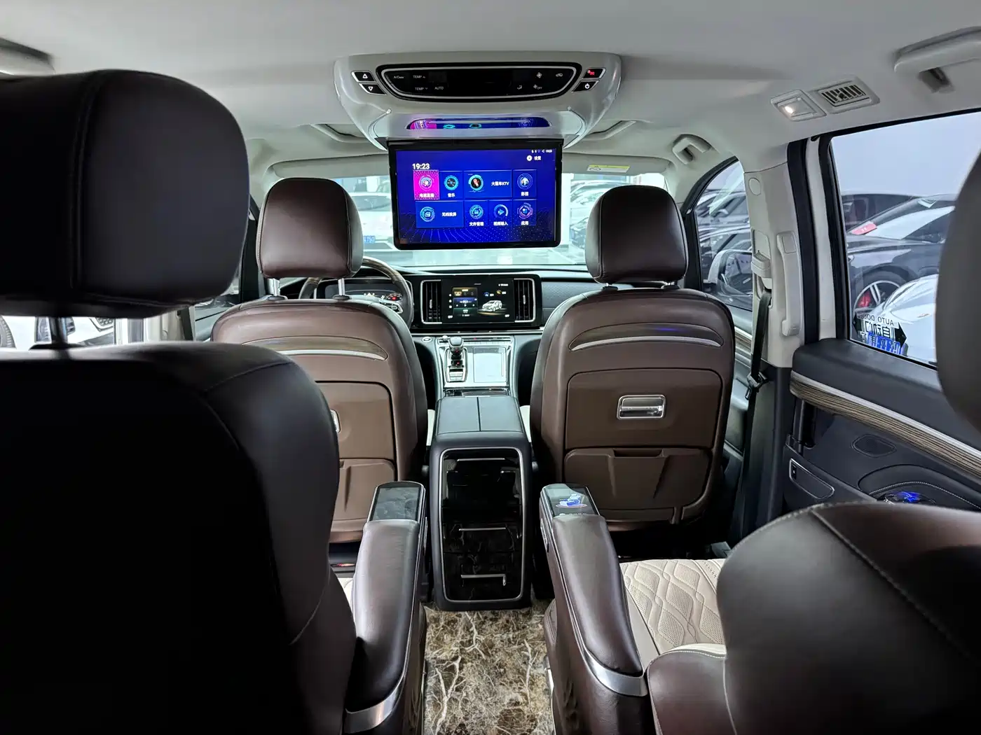GAC Trumpchi Trumpchi M8 2021 Leading Show Series 390T Premium Edition фото 14