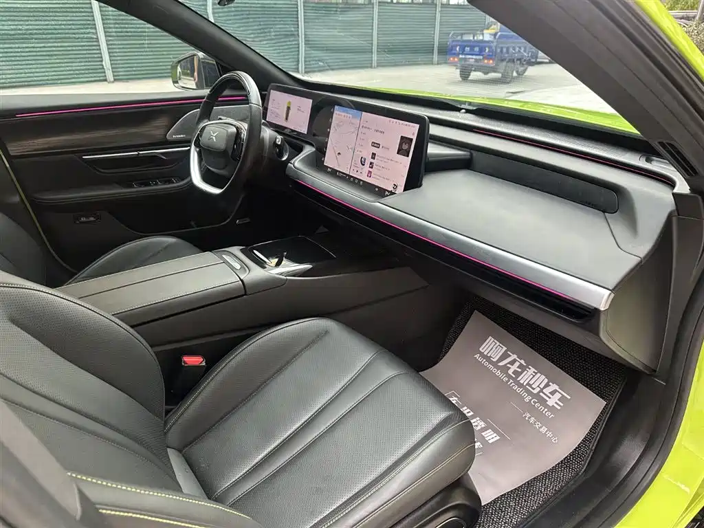 XIAOPENG P7