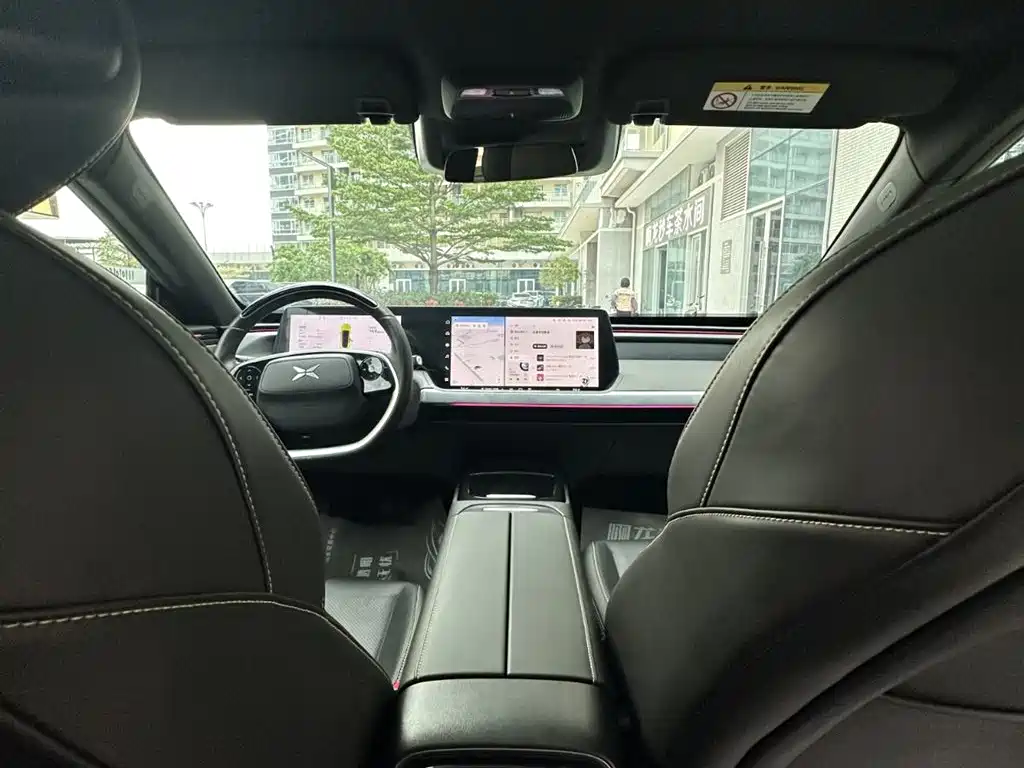 XIAOPENG P7