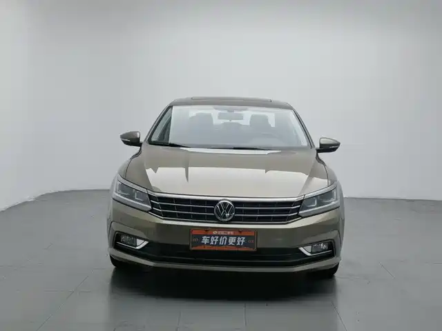 Volkswagen Passat 2017 330TSI DSG Prestige — фото 3