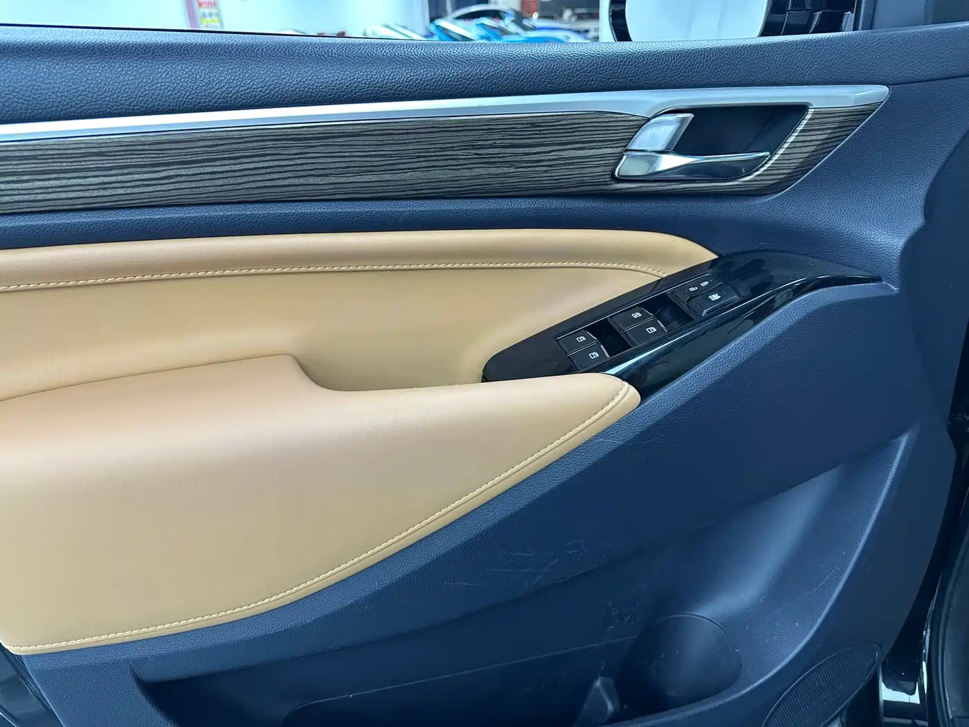 GAC Trumpchi Trumpchi M8 2021 Leading Series 390T Flagship фото 8