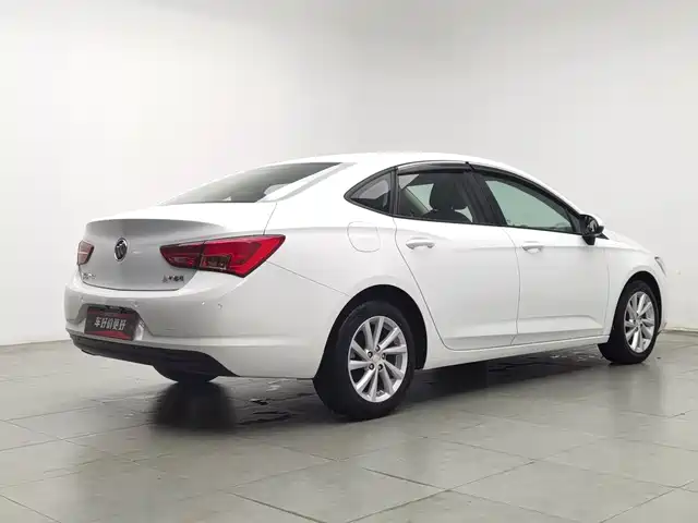 Buick Verano 2017 Sedan 15S Automatic Leading — фото 2