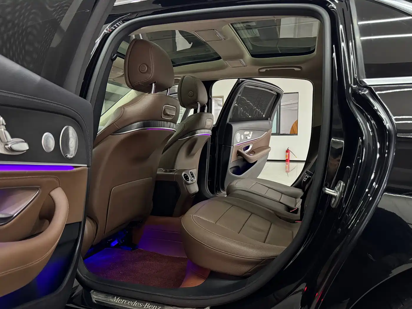 Mercedes-Benz E-Class 2020 Facelift E 300 L Sport Exclusive фото 14