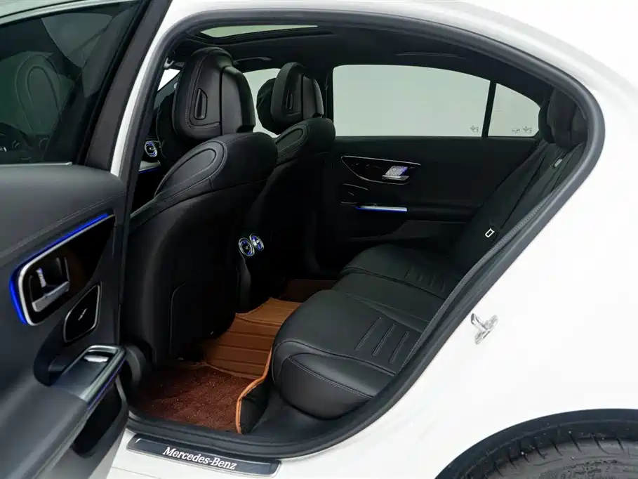 Mercedes-Benz C-Class 2024 Facelift C 260 L Sport фото 19