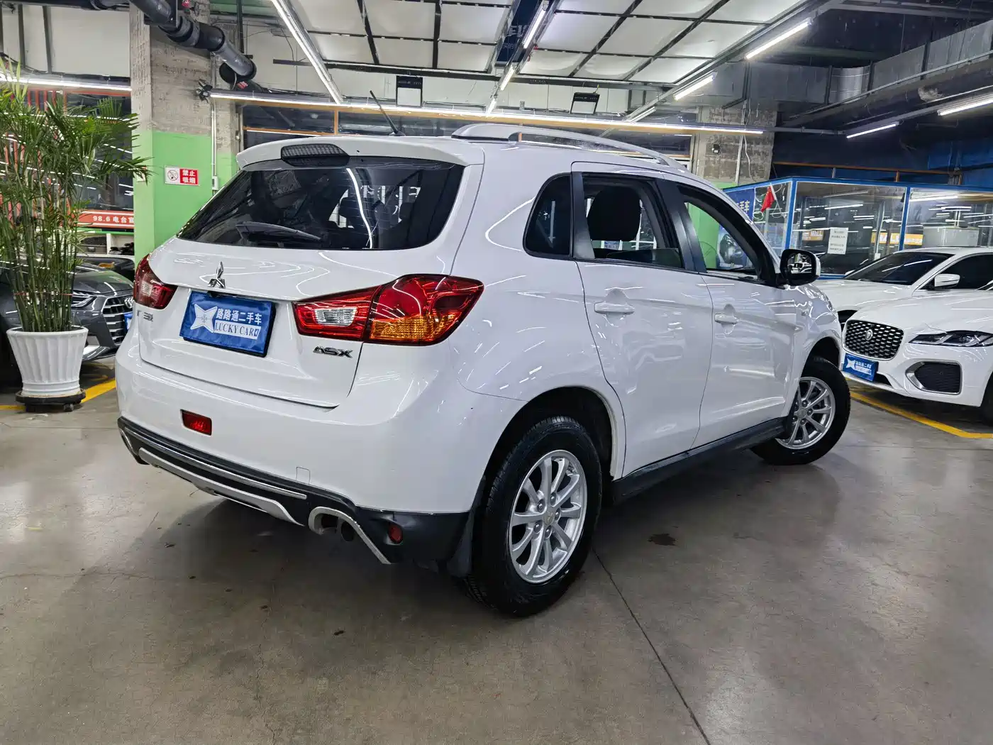 Mitsubishi ASX 2013 2.0L CVT 2WD Elite фото 6