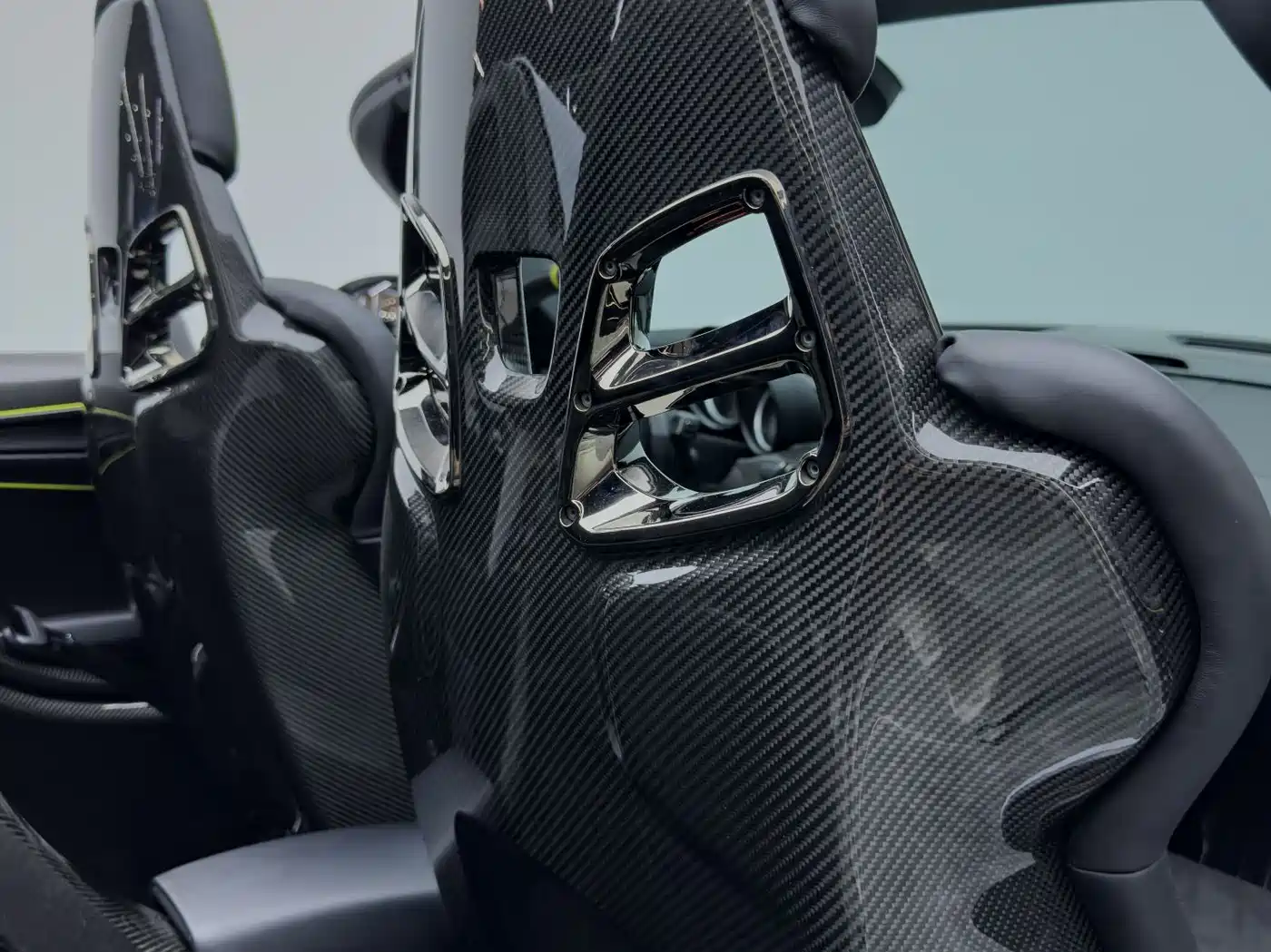 Porsche 918 Spyder 2015 2014 4.6L