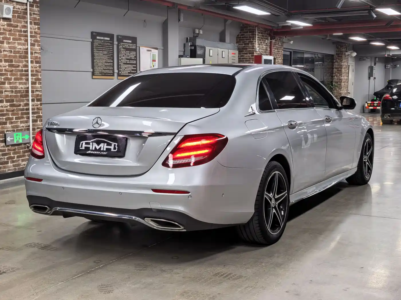 Mercedes-Benz E-Class 2018 E 300 L Sport Fashion фото 5