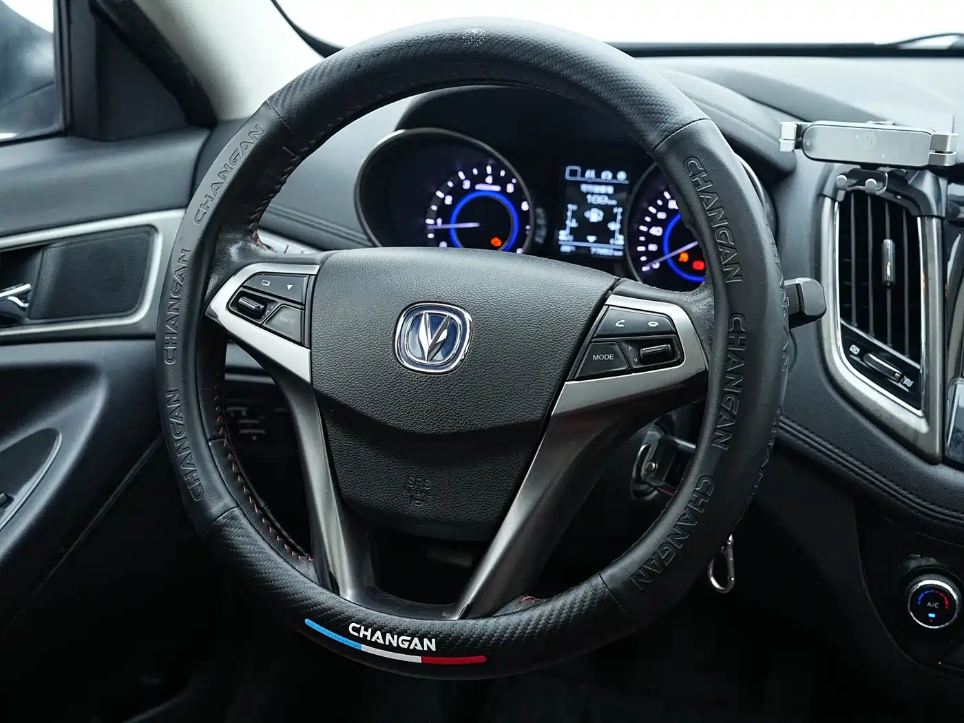 Changan Eado XT 2017 2016 1.6L Manual Stylish Cool Edition