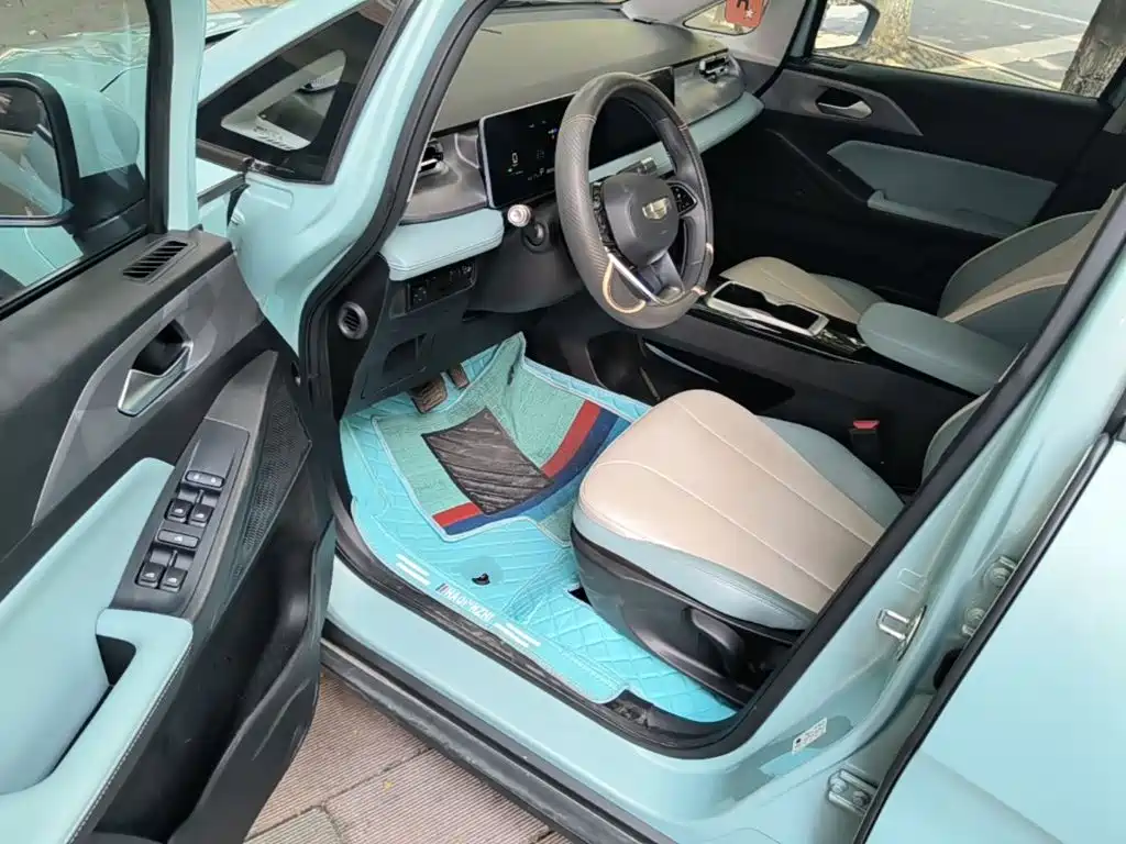 Geely Geometry E Firefly 2024 2024 Model 301km Starlight