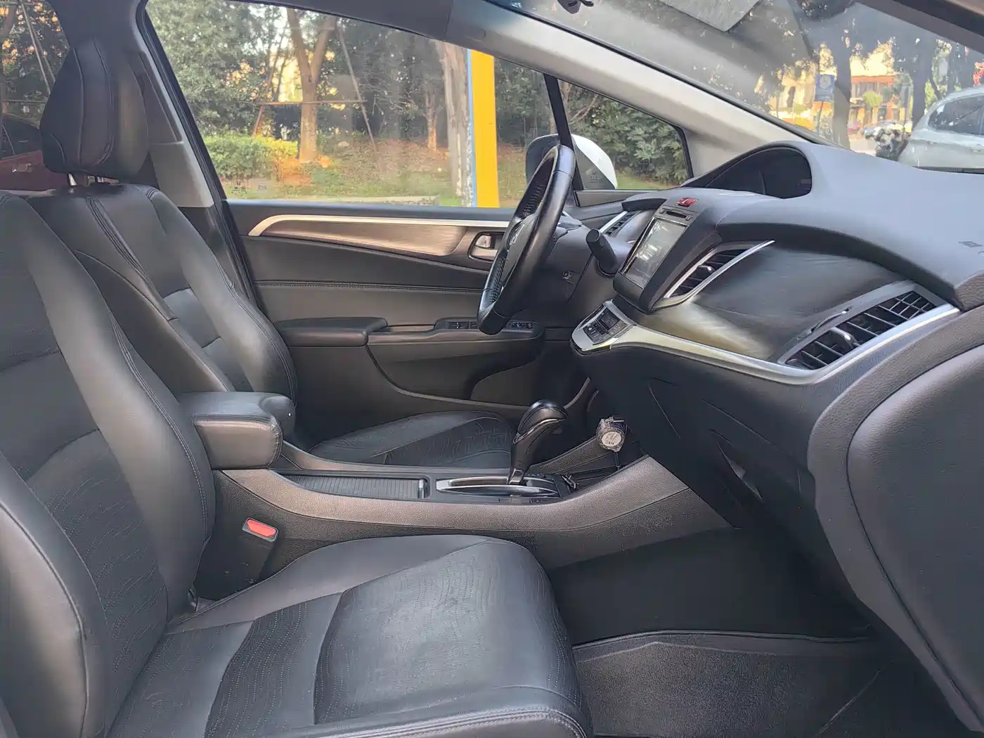 Honda Jade 2014 2013 1.8L CVT Luxury Edition 5-seater