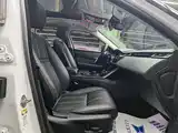 Фото 8 - Land Rover Range Rover Velar