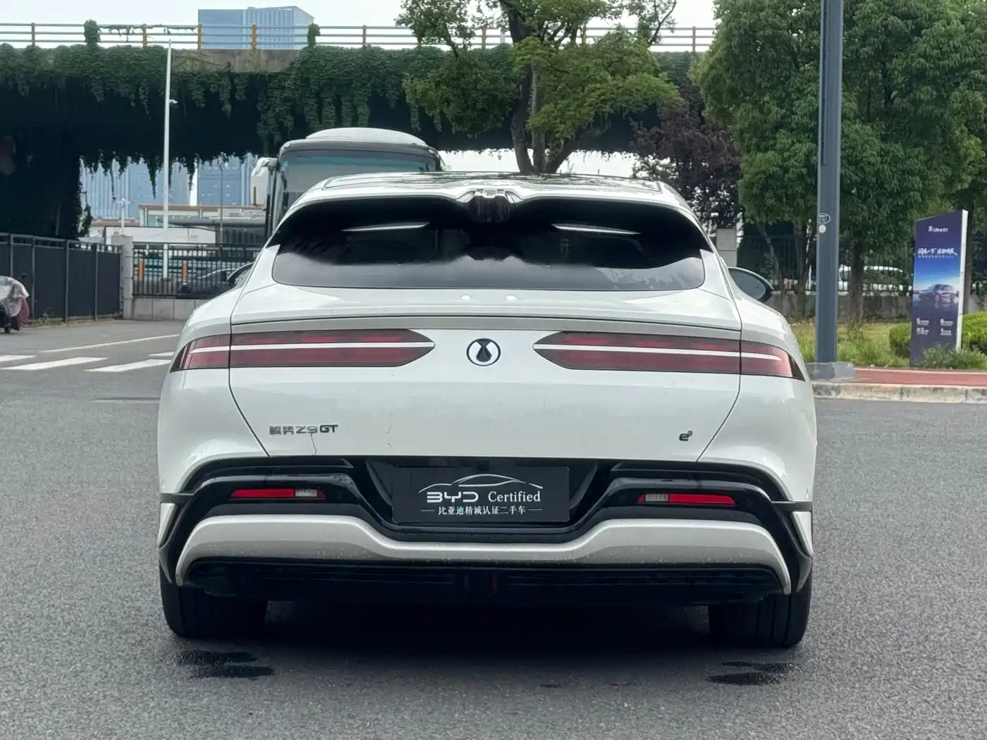 Denza Z9GT 2024 1100 AWD Ultra Edition фото 17