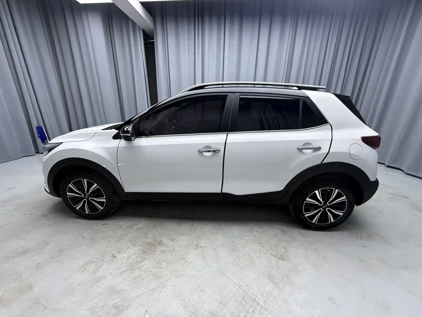 Kia KX1 2021 1.4L CVT Fun Sunroof Version фото 8