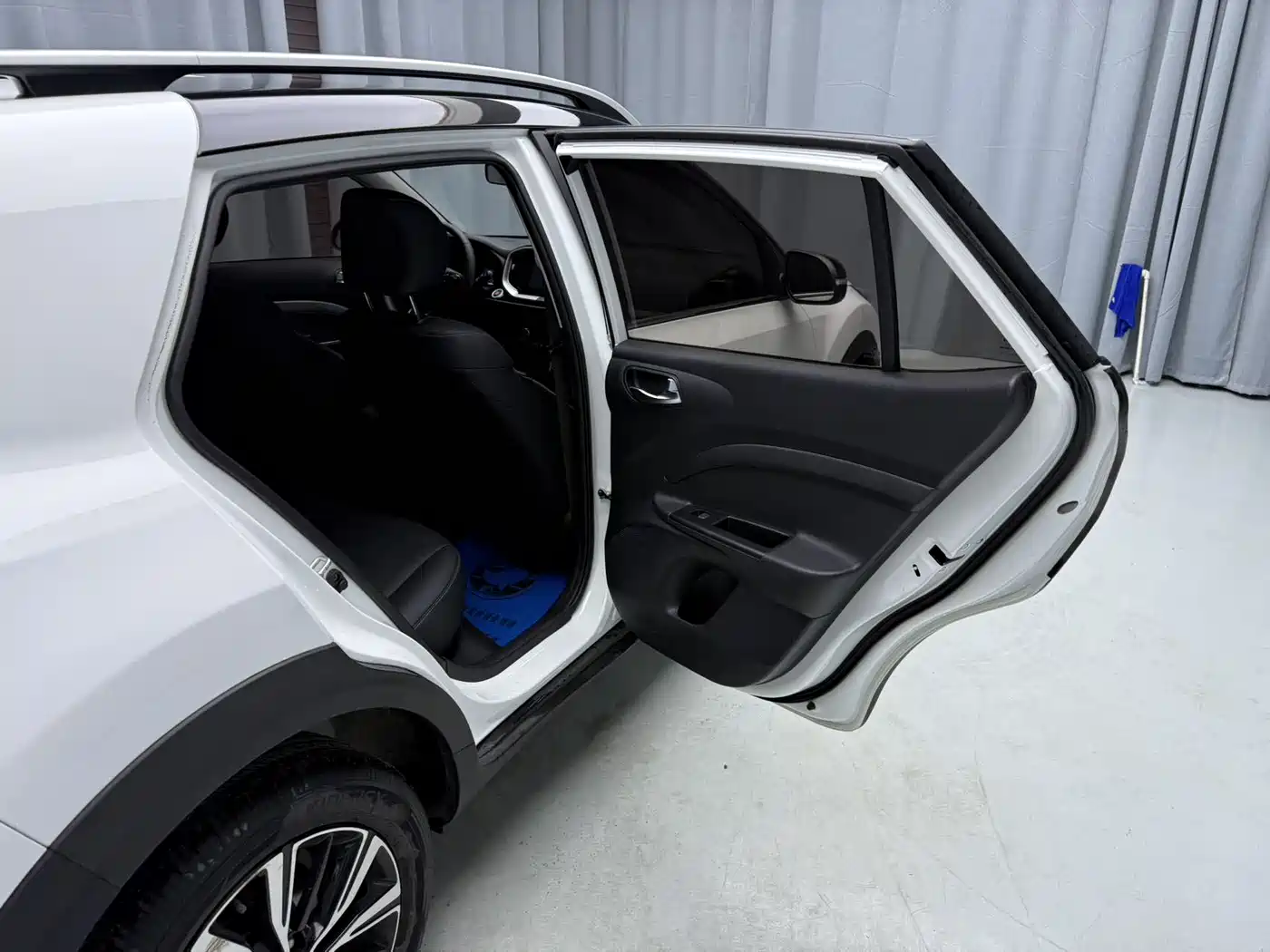 Kia KX1 2021 1.4L CVT Fun Sunroof Version фото 14